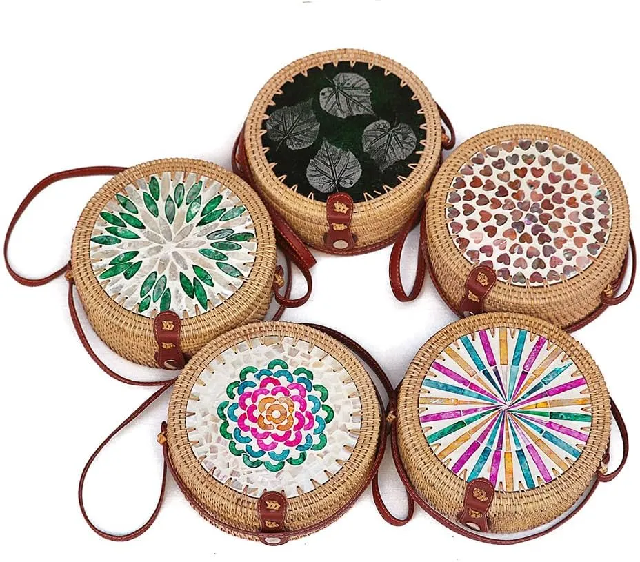 Handmade Round Circle Shaped Rattan Woven Purse for Women, Summer Beach Ata Wicker Basket Straw Brown Hobo Bag Chic Tote