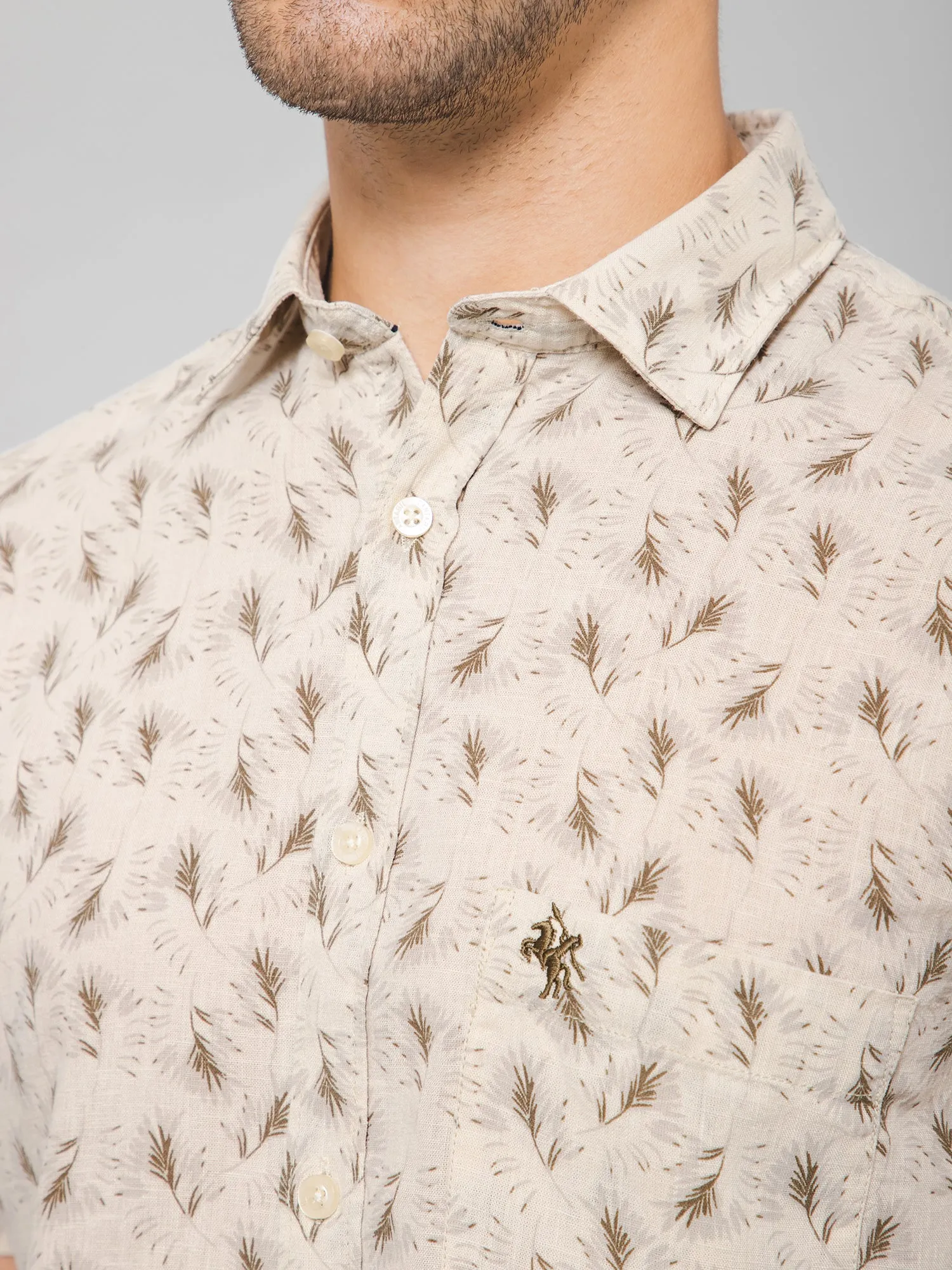 Men's Beige Casual Floral Print Half Sleeve Shirt