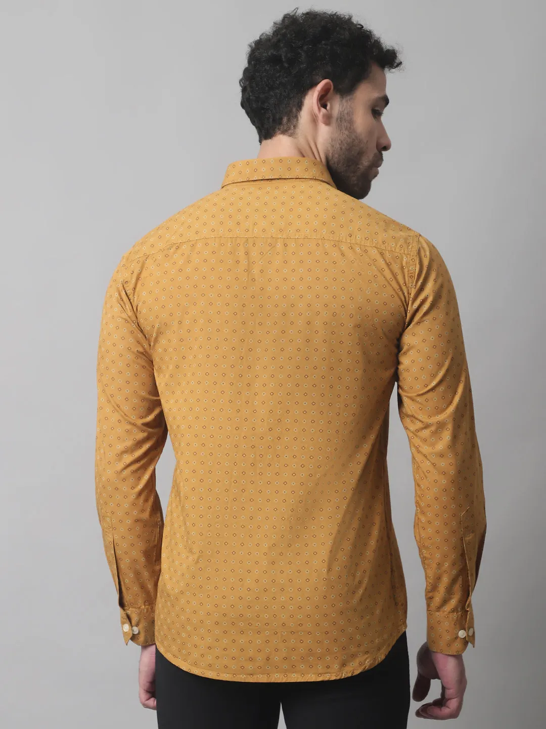 Men's Mustard Casual Geometric Print Full Sleeve Shirt