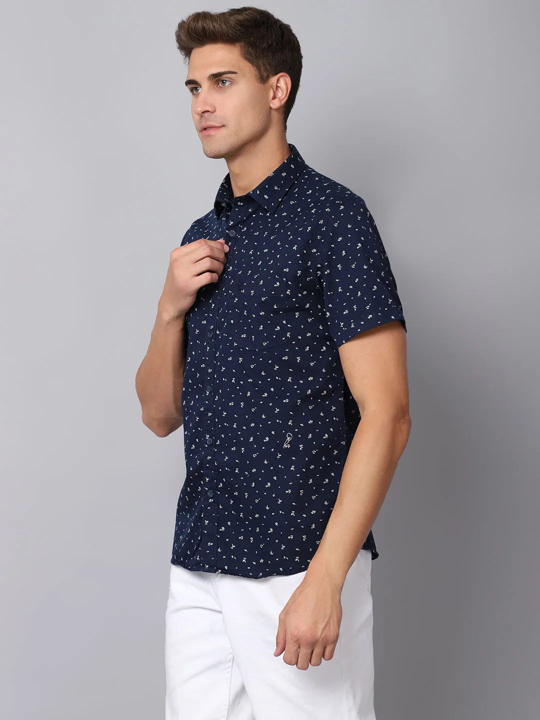 Men's Navy Blue Casual Floral Print Half Sleeve Shirt