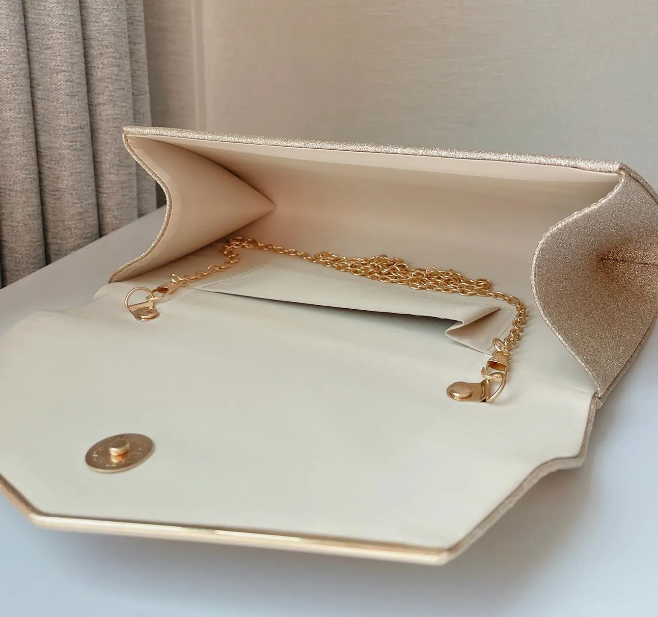 Shining Clutch Purses for Women Chic Shiny Evening Handbag Evening Clutch Bag with Chain for Prom Wedding Party 2025