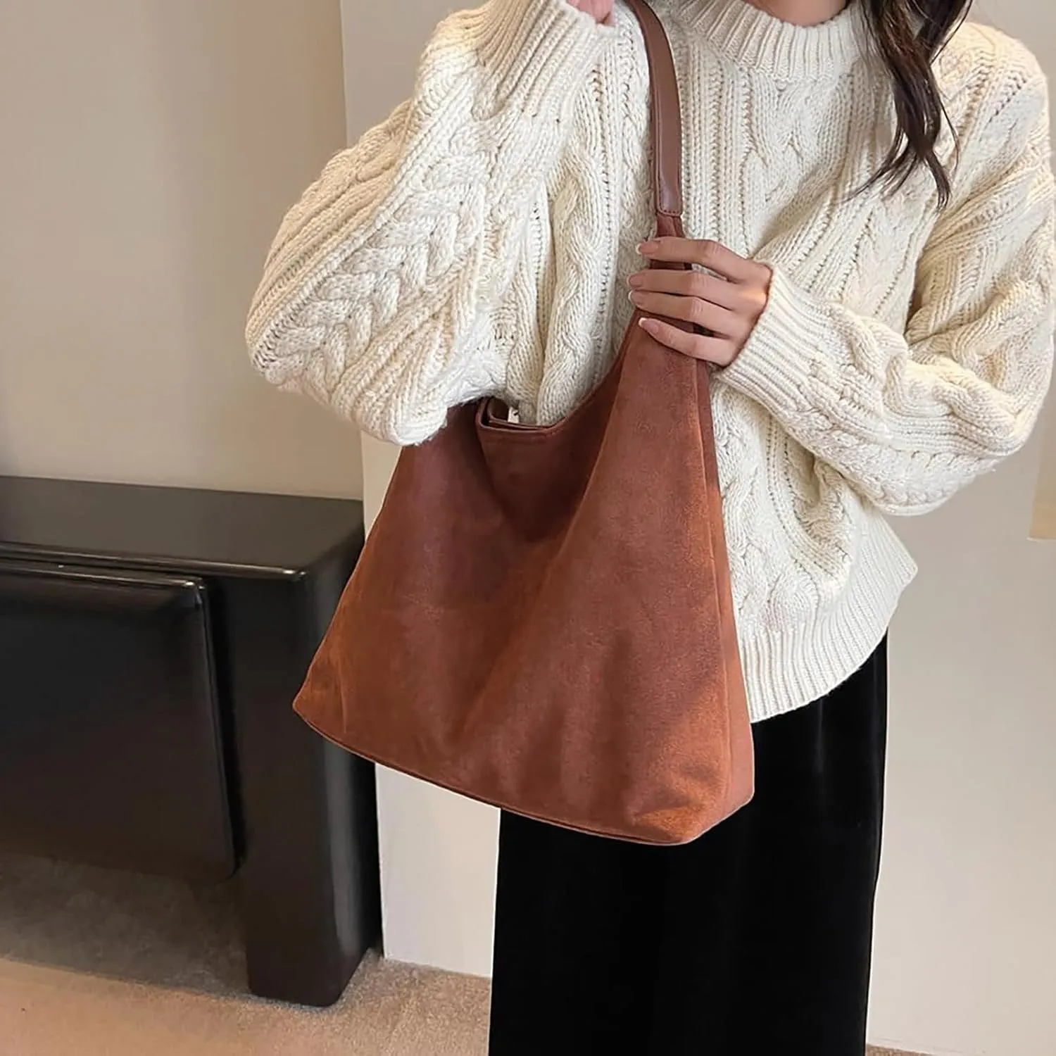 Unisex Hobo Nylon Crescent Crossbody Bag for Women Sling Shoulder Hobo Purse for Travel with Front Zipper Pocket