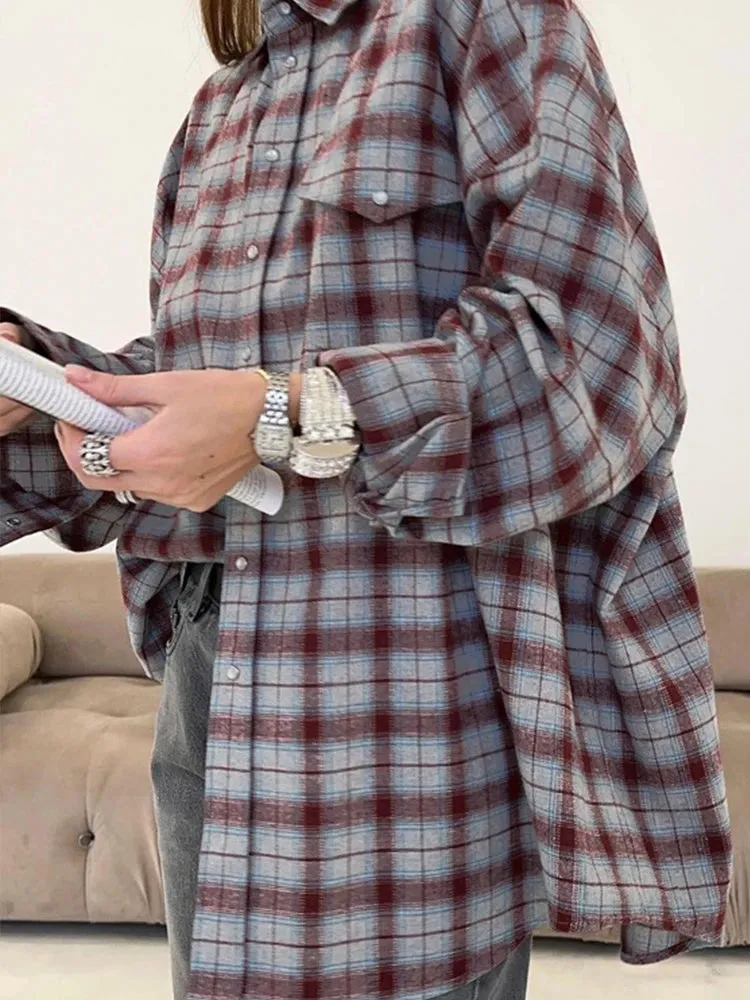 Women Autumn Winter Classics Vintage Oversized Flannel Plaid Shirt Long Sleeve Loose Fit Blouse Female