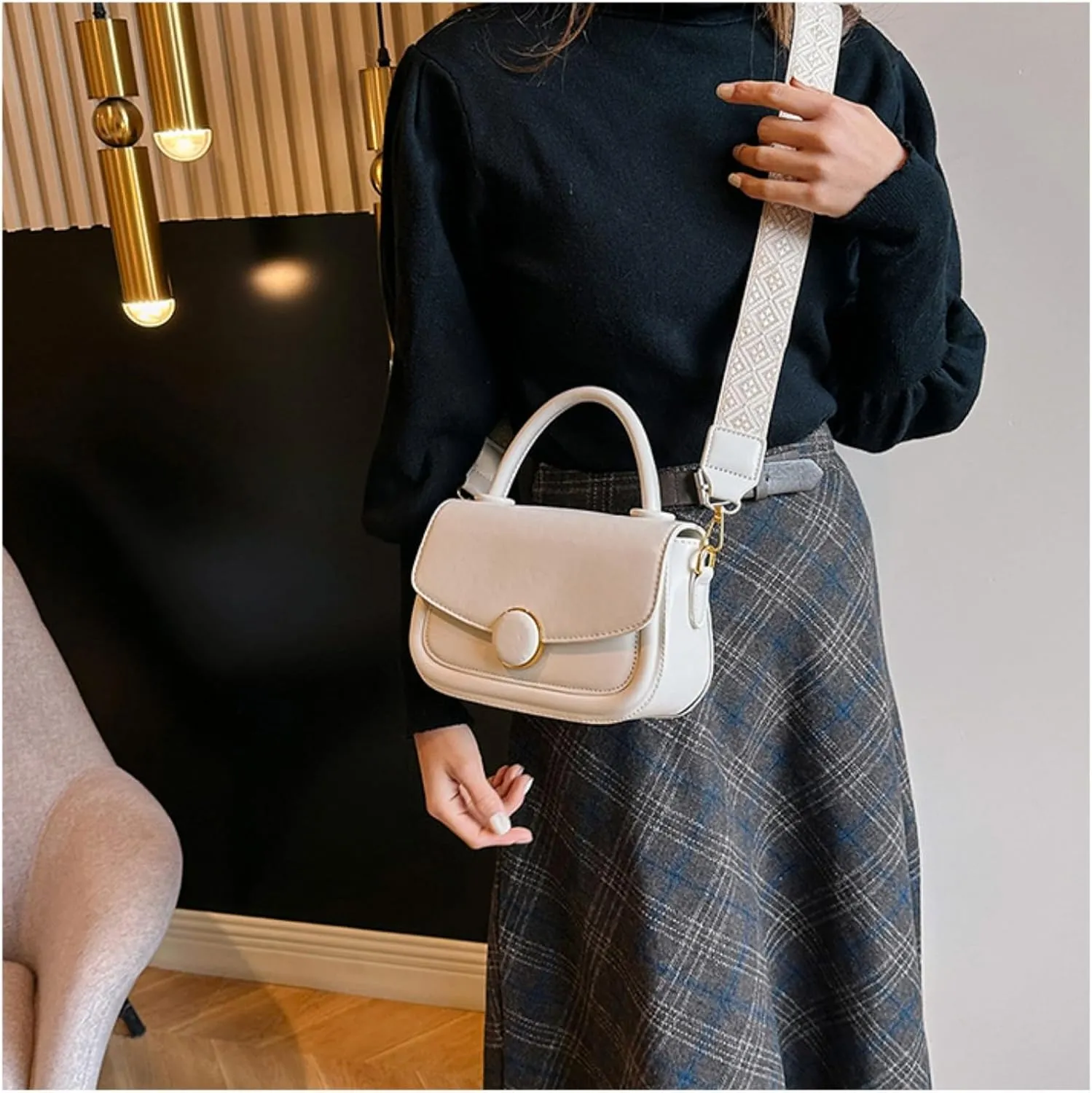 Womens Small Crossbody Bag Leather Shoulder Bag for Women Trendy Fashion Hobo Bag
